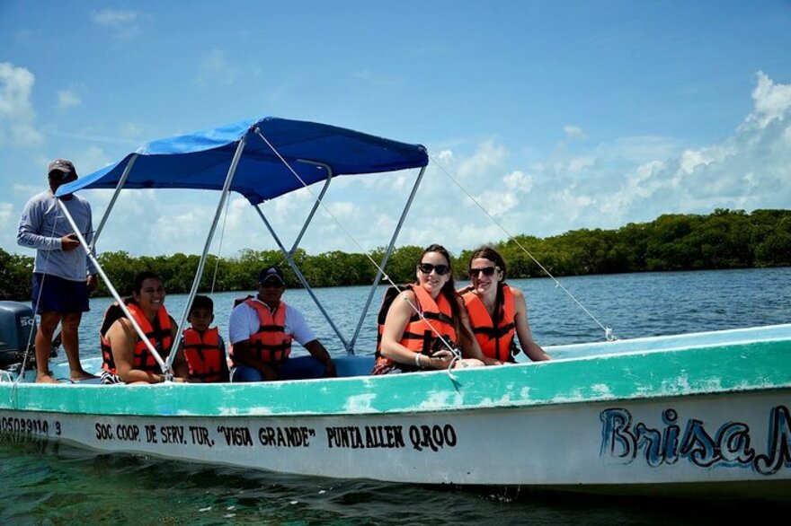 Descubre La Magia De Los Cenotes Bacalar La Isla De Los P Jaros La