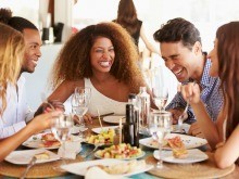 Disfruta con tus amigos Disfruta con tus amigos