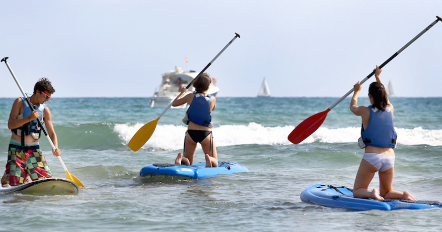 Alquiler Paddle Surf en Vilanova 15% dto (Vilanova i la Geltrú) -  Atrapalo.com