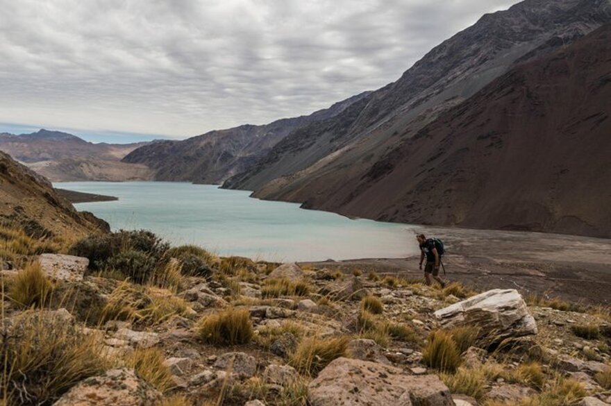 Recorrido privado del turismo geológico del lago Yeso de Cajon del