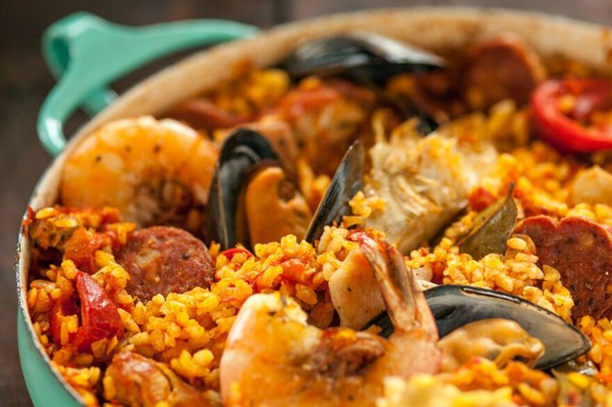 Barcelona Paella Cooking Experience + Tour exclusivo del mercado de l
