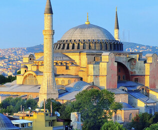 De Estambul a Maldivas: entre historia, cultura y el para&iacute;so en el Oc&eacute;ano &Iacute;ndico
