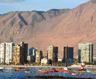 Historia salitrera, playa sin prisa y alma nortina