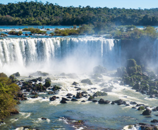 Senti la fuerza de una de las Maravillas Naturales del mundo