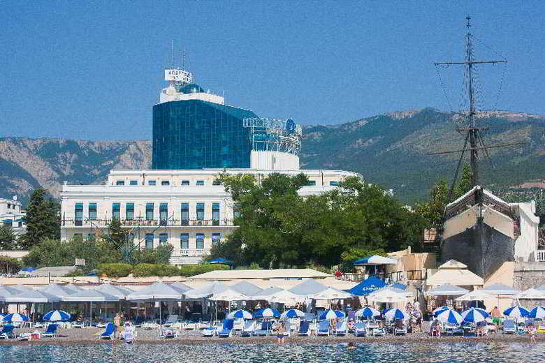 Ореанда ялта фото поселка