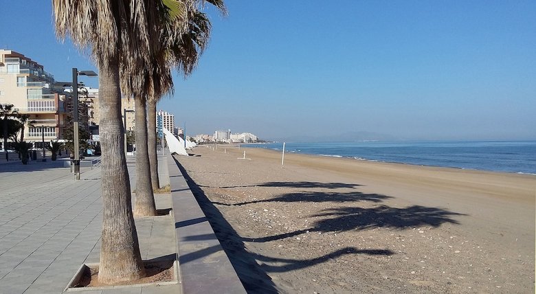 Apartamento Apartamentos Bernat Pie De Playa 3000, Oropesa del Mar (Castellón) - Atrapalo.com