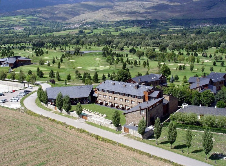 Hotel Fontanals Golf, Alp (Girona) Hotel Fontanals Golf, Alp (Girona)
