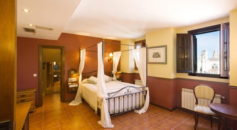 Hotel Meson Del Cid, Burgos - Atrapalo.com