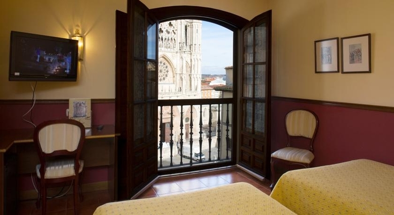 Hotel Meson Del Cid, Burgos - Atrapalo.com