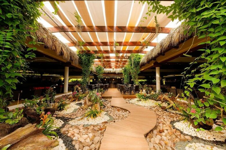 Sirenis Punta Cana Resort Casino & Aquagames Sirenis Punta Cana Resort Casino & Aquagames