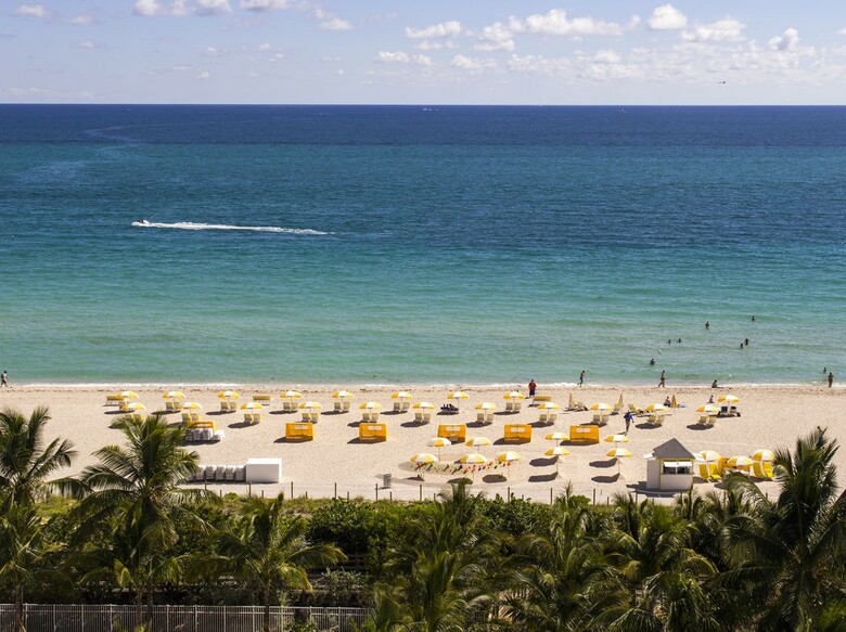 Hotel Courtyard By Marriott Miami Beach Oceanfront, Miami ...