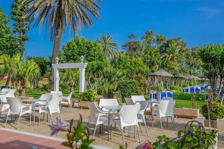 Vom Flughafen Malaga Zum Atalaya Park Golf Holiday Resort www.atrapalo.com