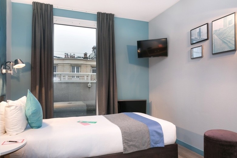 Quality Hotel & Suites Bercy Bibliothèque By Happyculture ...