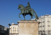 Actividades en Puerta del Sol (estatua ecuestre del Rey Carlos III) Actividades en Puerta del Sol (estatua ecuestre del Rey Carlos III)