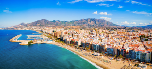 Fuengirola: Rel�jate y disfruta del sol