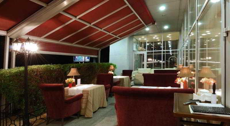 Imagen 3 de 21