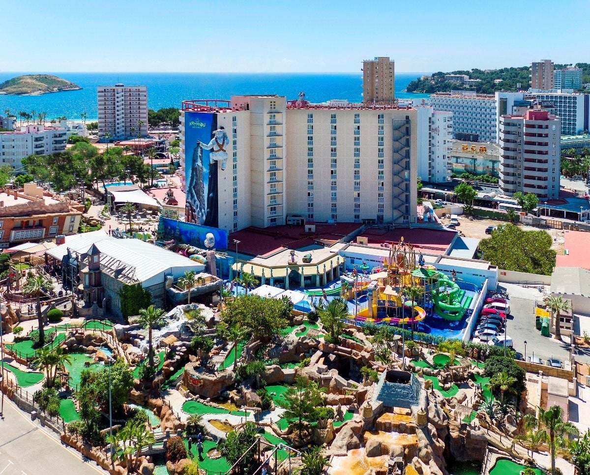Imagen 2 de 18