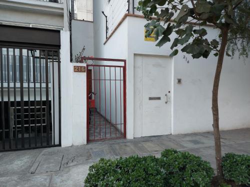 Imagen 2 de 34