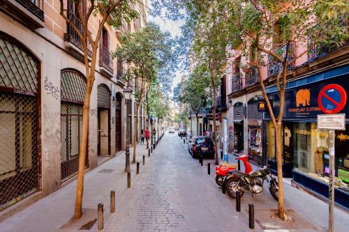 Imagen 1 de 102