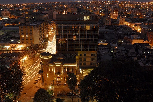 Imagen 1 de 65