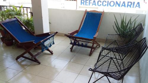 Imagen 1 de 18