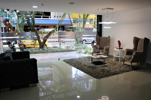 Imagen 4 de 37