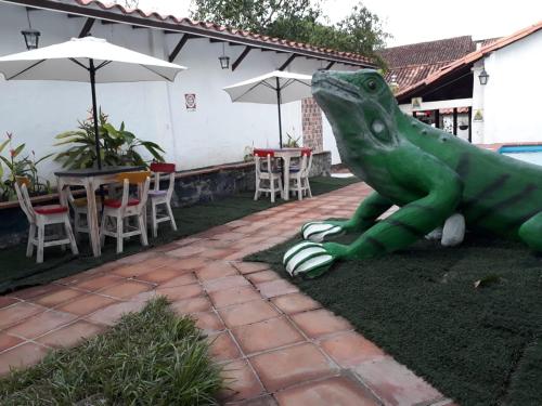 Imagen 2 de 32