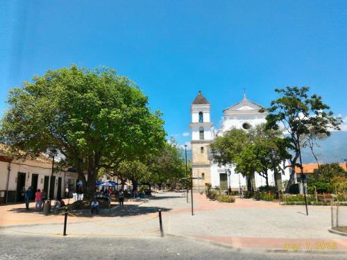 Imagen 3 de 32