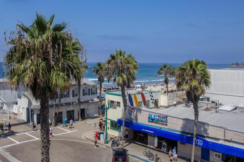 Imagen 1 de 44