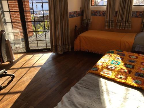 Imagen 2 de 18