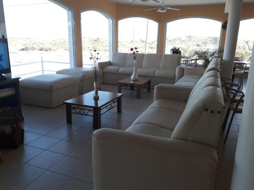 Imagen 3 de 28