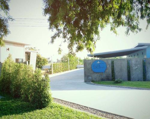 Imagen 2 de 23