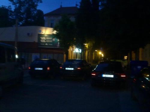 Imagen 3 de 52