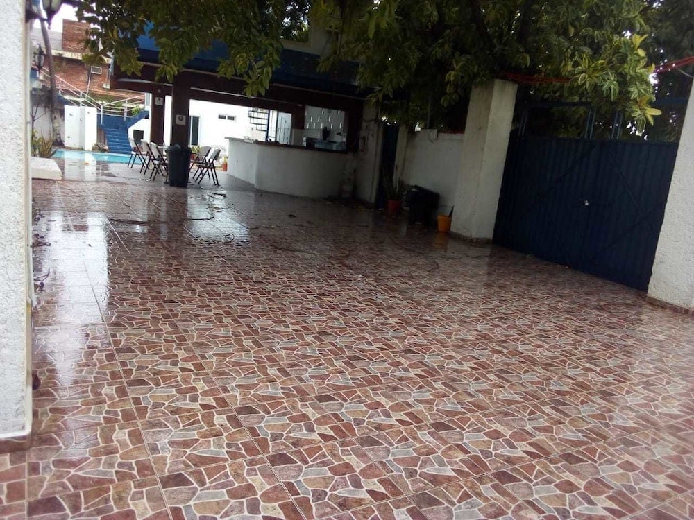 Imagen 2 de 14