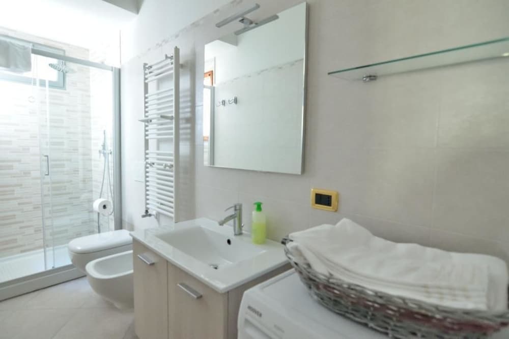 Imagen 3 de 19
