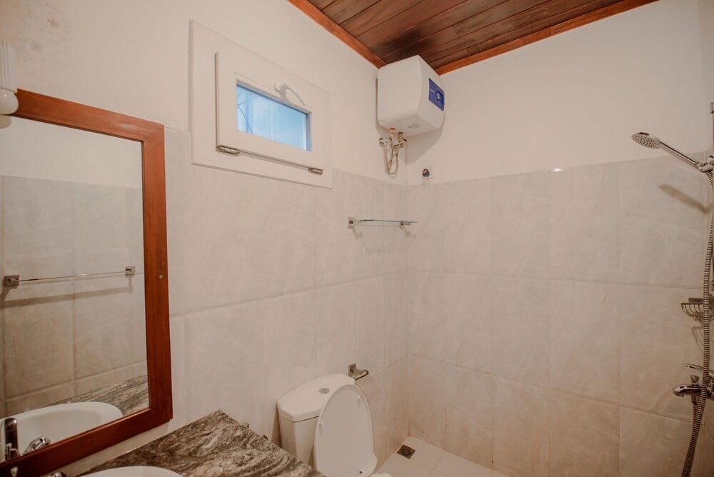 Imagen 4 de 128