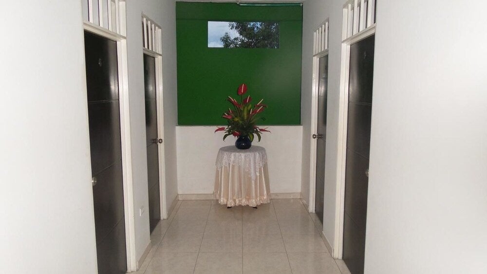 Imagen 1 de 14
