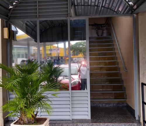 Imagen 2 de 34