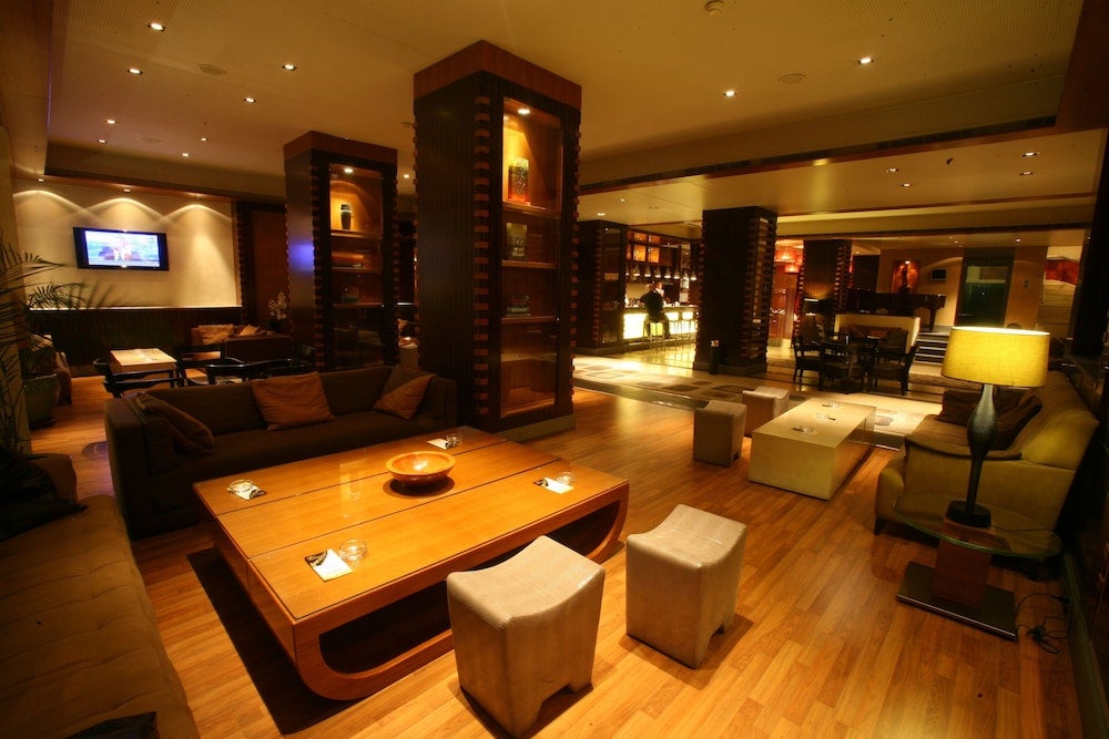 Imagen 2 de 61