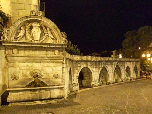 Imagen 1 de 16
