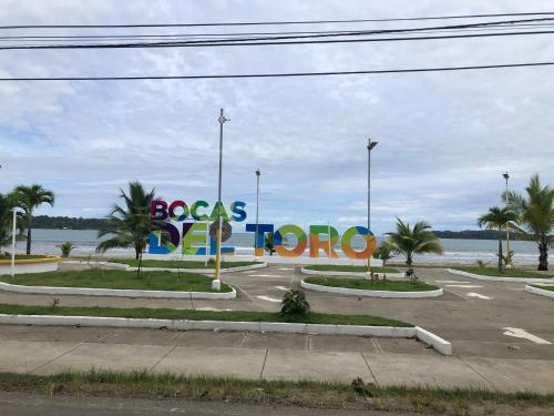 Imagen 1 de 27
