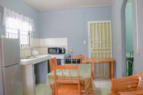 Imagen 2 de 23