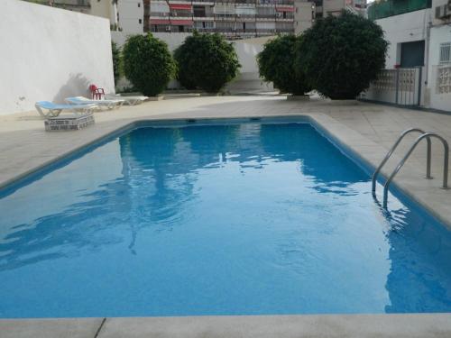 Imagen 1 de 44