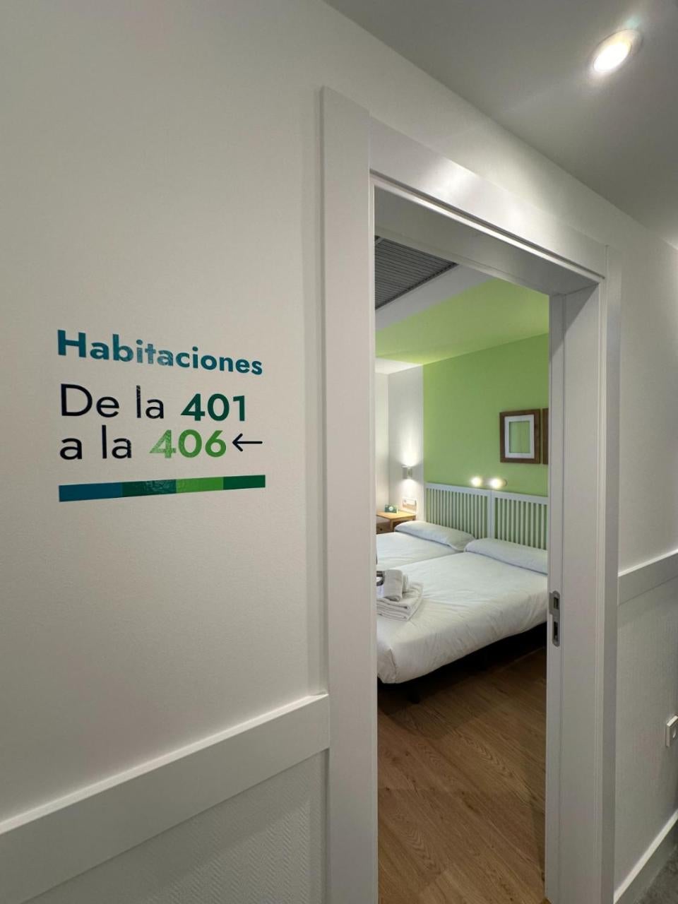 Imagen 3 de 34