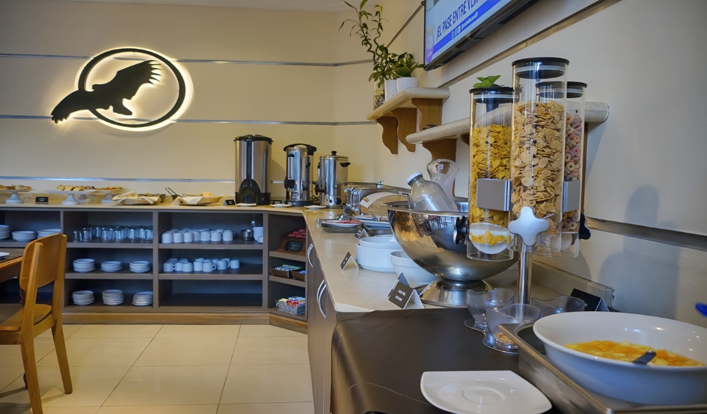 Hotel Condor Suites