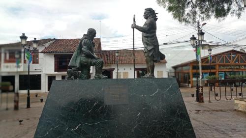 Imagen 3 de 36