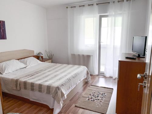 Imagen 2 de 8