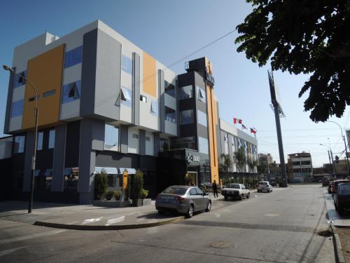 Imagen 2 de 52