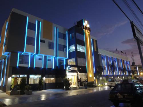 Imagen 4 de 52