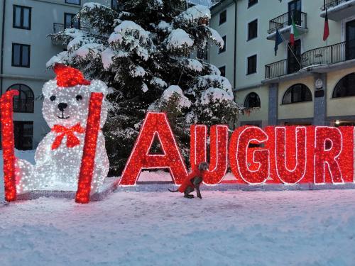 Imagen 2 de 18